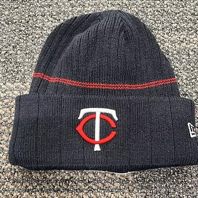 New Era Minnesota Twins MLB Classic Navy Knit Beanie Pom Hat Fleece Lined  NEW • $24.99