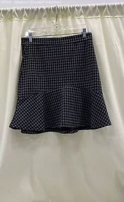 Banana Republic Women Black/Grey Houndstooth Fit & Flare Mini Skirt - Size 8 • $14.99