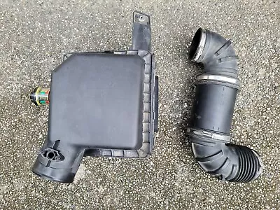 2006 Dodge RAM Diesel 5.9L Cummins Air Intake Filter Cleaner Box - Factory OEM • $459