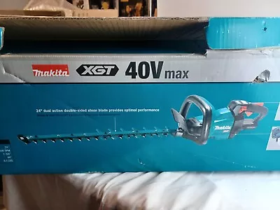 (RI2) Makita XGT GHU02Z 40V 24  Brushless Cordless Hedge Trimmer TOOL ONLY • $199.99