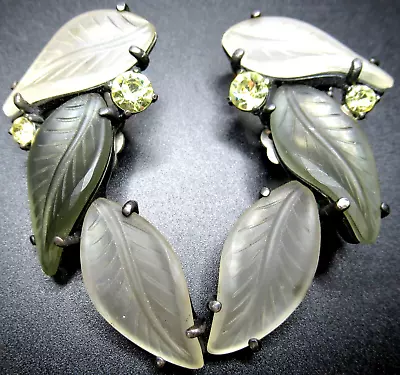 SCHIAPARELLI Gray Frosted Leaves Yellow Rhinestone Vintage Climber Clip Earrings • $199.99