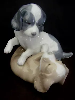 Nao Ceramic Figure Of  Puppies / Dogs / Spaniels Playing • £14.99