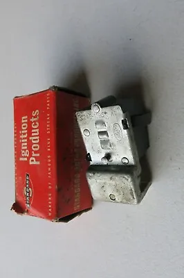 Vintage Standard DS134 Headlight Switch Fits Ford Mercury 1960-1967 • $21.24