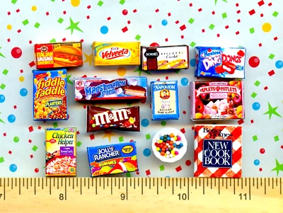 $10.99 • Buy * * Dollhouse Miniature Visual Grab Bag Sales Lot.  # 3232