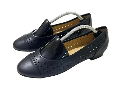 Comfort View Black Flat Dress Shoes Women Size 9M Laser Cut Holes - New No Box • $33.03