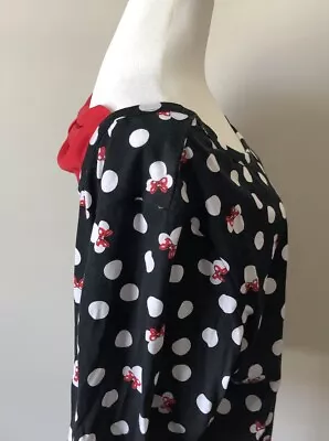 Disney Parks Black Minnie Mouse Polka Dot Big Red Back Bow Women Shirt XXL • $8.99
