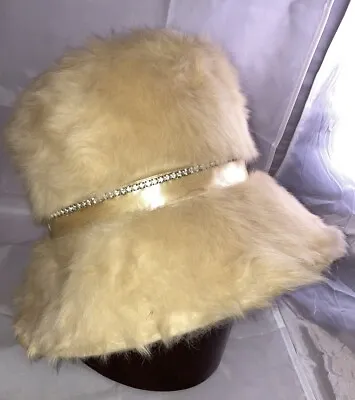 Vintage Schiaparelli Paris Crème Fur Felt Cloche Hat  Rhinestones Ribbon • $125
