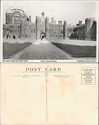Hampton Court Palace First Green Base Court Cardinal Series  • £3.70