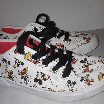 Walt Disney Mickey Mouse Tennis Canvas Shoes Sneakers Size 5 Excellent! • $29.99