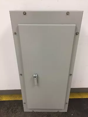 Ge 200 Amp 208/120 Volt 3 Phase 42 Circuit Outdoor 3r Main Breaker Panel..p-901 • $2000