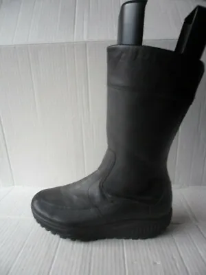 $69.99 • Buy Skechers Women's Black Leather Midcalf Boots Size 8 M Shape Ups 
