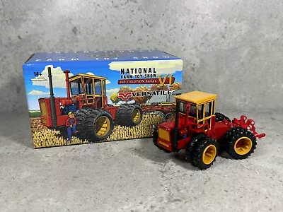 1/64 Versatile 125 2023 National Farm Toy Show Ertl • $41.99