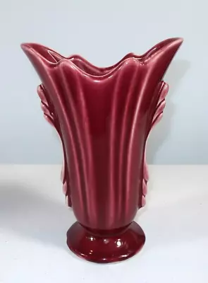 Vintage USA Pottery MCM Art Deco Vase Maroon Mauve Scalloped Mid Century Decor • $22.49