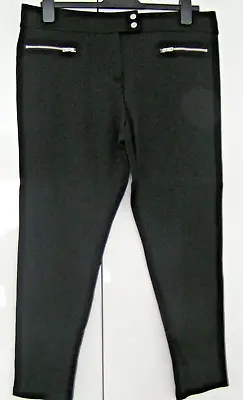 Black Ladies Trousers Size 14 • £4.50