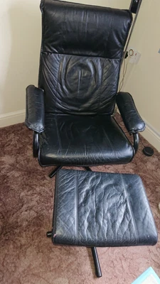 £40 • Buy Black Leather Reclining Chair And Foot Stool - Danish