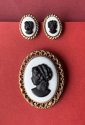 Vintage MILK GLASS BLACK CAMEO BROOCH & EARRING SET Estate White Oval Pin • $19.95