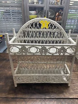 GUC Vintage Style White Wicker Shelf 16 X 17 • $22.99