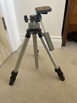£4.99 • Buy Slik 500G Lightweight Aluminium Travel Camera Tripod, Height 36cm - 115cm.