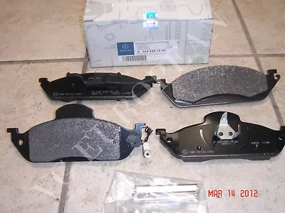 Mercedes ML-Class Genuine Front Brake Pad SetPads W/Sensor ML320 ML350 ML430  • $124.49