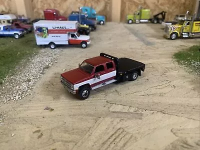 1 64 Custom Greenlight Chevy Flatbed Truck • $37