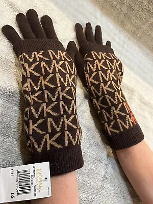 Michael Kors Knitted Gloves Brand New • $20