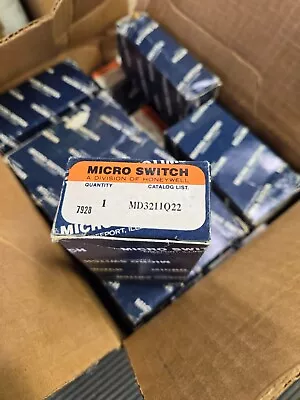 Lot Of 2 Micro Switch MD3211Q22  7928 Switch • $35