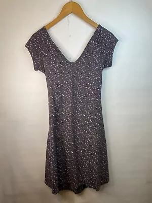 PACT Size Medium Gray Short Sleeve Fit N Flare Cross Back Dress Organic Cotton • $28