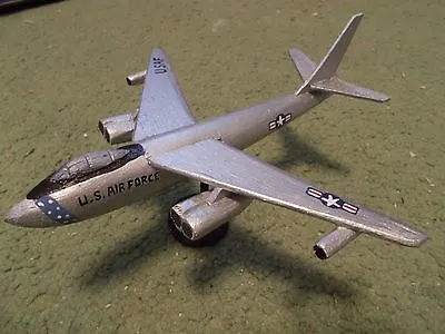 Built 1/144: American BOEING B-47E STRATOJET Bomber Aircraft USAF • $44.75