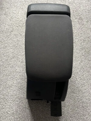 £58 • Buy VW Golf Mk5 Mk6 Jetta Center Console Armrest With Ipod Connection
