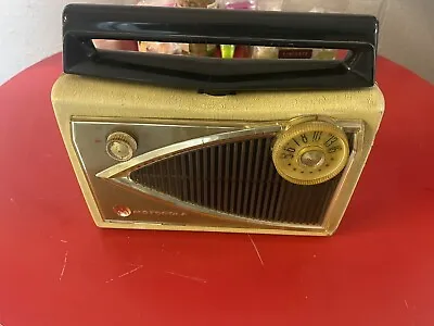 Vintage 1959 Motorola Roto Tenna Portable Radio • $39