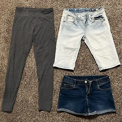 Girls Size 14 Lot (Miss Me Bermuda Shorts Total Girl Shorts & Justice Sweats) • $1.99