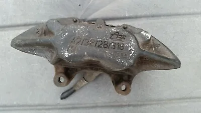 Mercedes W202 C36 AMG 1996-1997 ORIGINAL BRAKE CALIPER FRONT RIGHT / PASSENGER  • $258.93