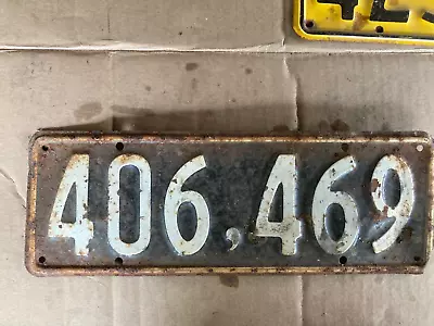 1951-1956 New Zealand License Plate • $45