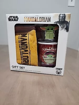 NEW-Star Wars-Mandalorian Baby Yoda-Gift Set-Socks-Mug-Key Chain • $9.95
