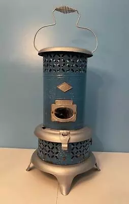 Antique Blue Speckled Enamel 0190 NESCO Oil Kerosene Parlor Cabin Heater Stove • $215