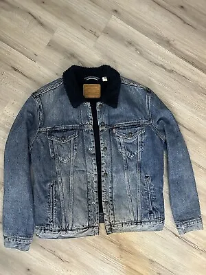 Levi's Sherpa Trucker Men's Jacket Mays - Size L • $60