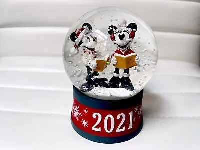 ✨ Disney Store Mickey And Minnie 2021 Snow Globe Christmas Holiday • $23.99