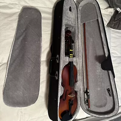 Mendini 4/4MV300 Solid Wood Satin Antique Violin USED ONCE • $75