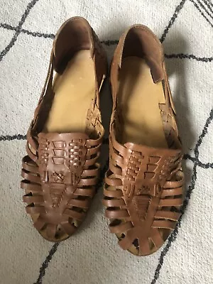 Ecote Urban Outfitters Womens Woven Sandals Tan Leather Size 7 • $15