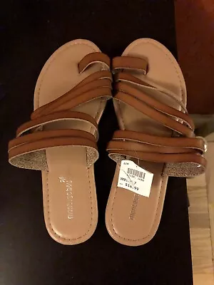 NWT Brown Leather Strappy Women's Sandals Montego Bay Club Size 7 • $16.99