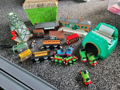 £14.99 • Buy Thomas Vintage Accessories Tunnels, Bridges, Stations Trains, Cranky  (broken)