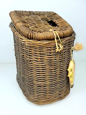 Vintage Fishing Creel Wicker Basket 12 Inches Tall • $22.50