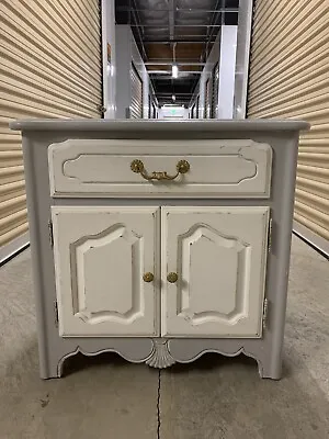 ETHAN ALLEN  Country French Birch Nightstand Bedside Table Chest 26-5316-236 • $149.99