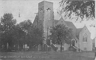 Marine City Michigan ME Church Street View Antique Postcard K40439 • $10.25