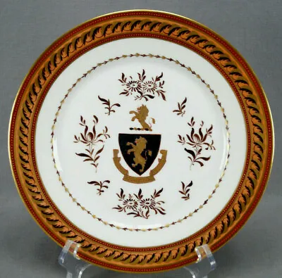 Vintage Porcelaine De Paris French Cromwell Family Armorial Crest Dinner Plate  • $85
