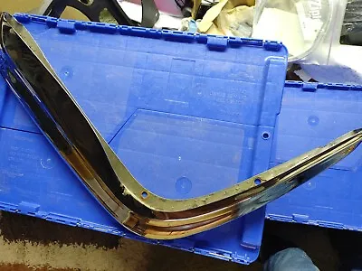 Bumper Upper Front Left Mercedes W111 Coupe Convertible Original • $342.08