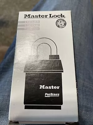 MasterLock 6121KALF 2-1/8in Wide Weather Tough Laminated Steel Shackle Pad Lock • $12.50
