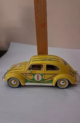 Burago 1/18 1955 Yellow Striped Racing Volkswagen VW Kafer-Beetle • $14.99