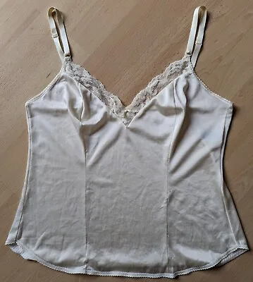 EUC Vintage Maidenform Sweet Nothings Ivory Lace Camisole Cami 34 Small • $13