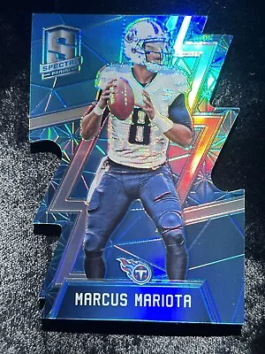 2016 Panini Spectra /35 Marcus Mariota Neon Blue Die-Cut White Jersey #92.2 • $6.99